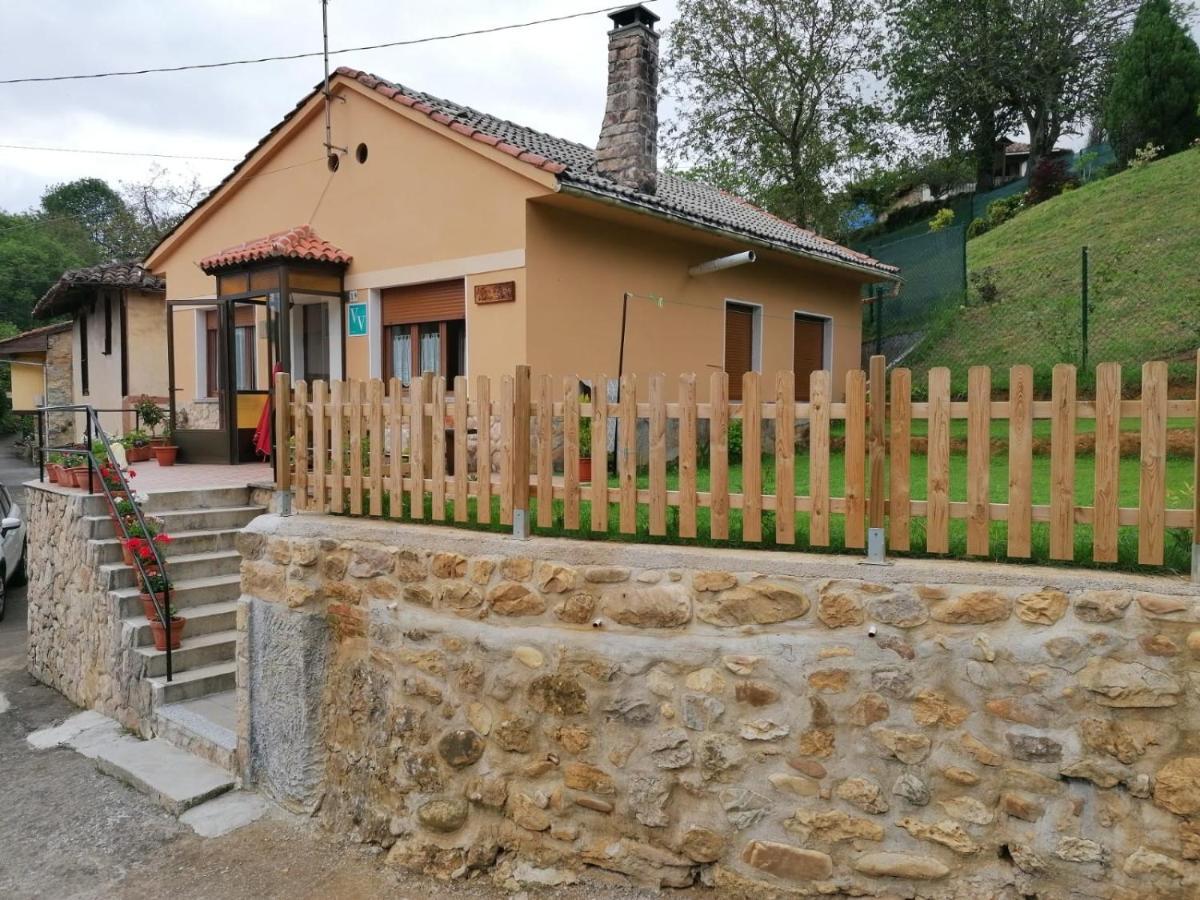 La Casina De La Bisa Villa Soto de las Duenas Eksteriør bilde